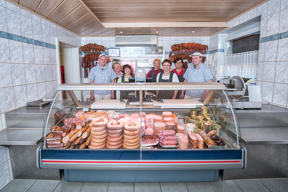 Fleisch und Wurstwaren aus eigener Schlachtung